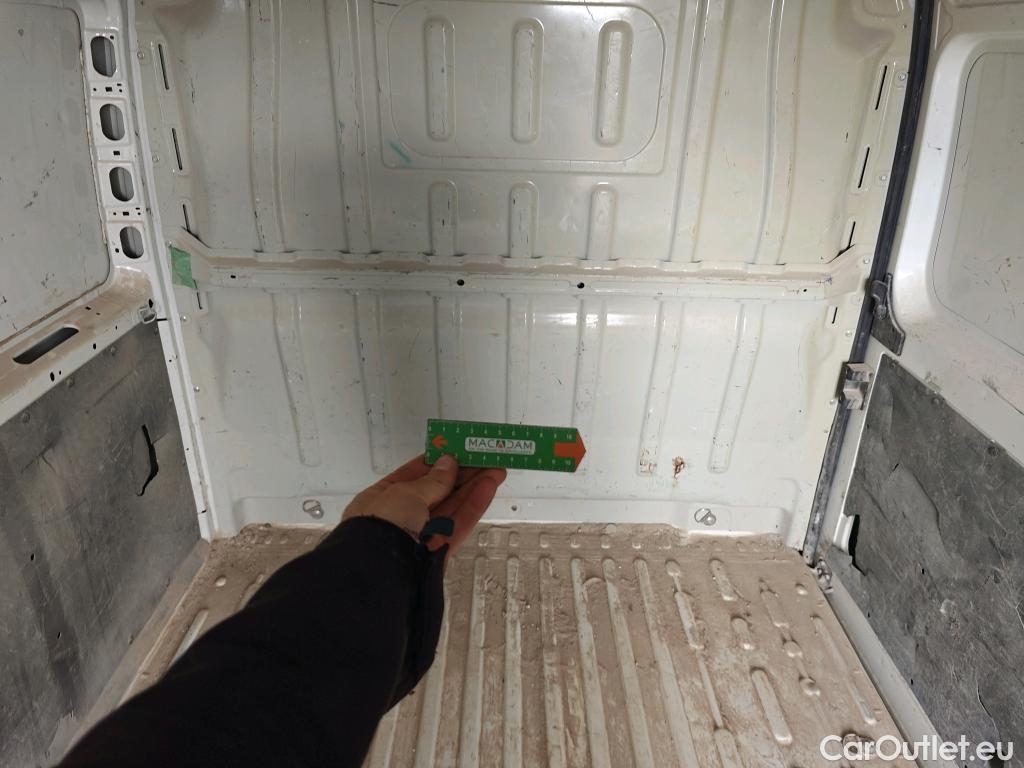  Citroen  Jumper CITROEN  / 2014 / 4P / furgón BlueHDi 88KW (120CV) Furgón 35L3H2 #42