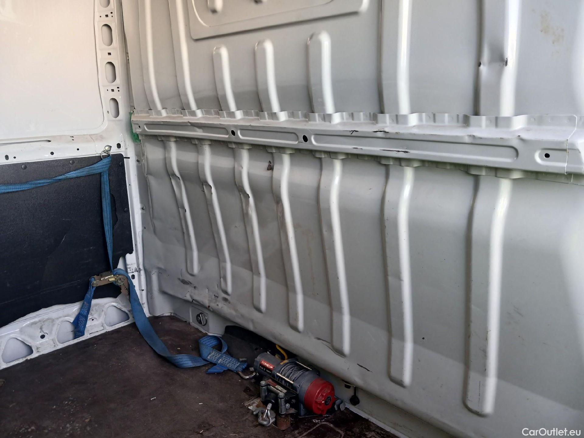  Citroen  Jumper CITROEN  / 2014 / 4P / furgón BlueHDi 103KW (140CV) Furgón 33L2H1 #43