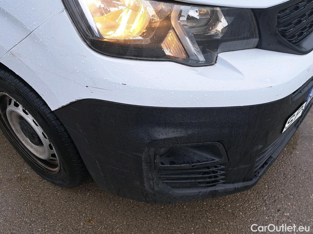  Peugeot  Partner PEUGEOT  / 2018 / 4P / furgón derivado de turismo Premium Standard 600kg BlueHDi 73kW #29