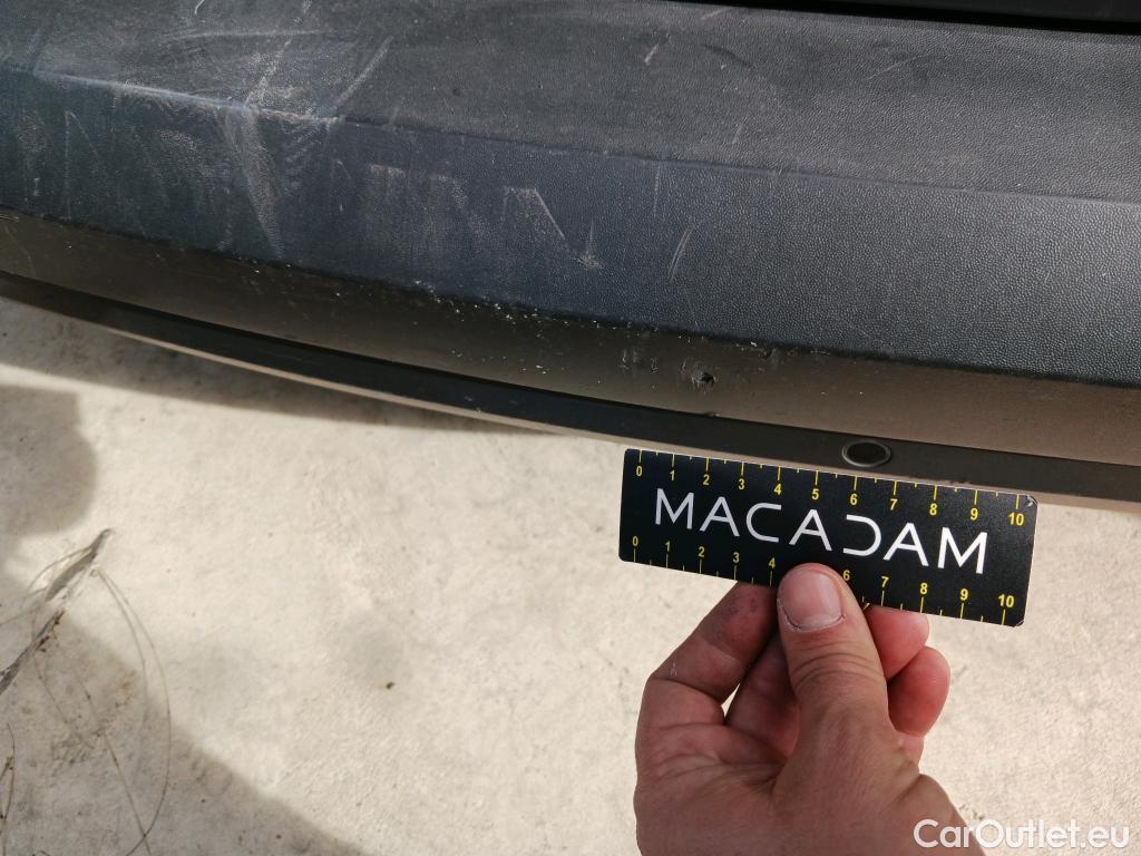  Volkswagen  Caddy VOLKSWAGEN  / 2015 / 4P / furgón derivado de turismo Profesional Maxi Furgón 1.4 TGI 81kW BM #17