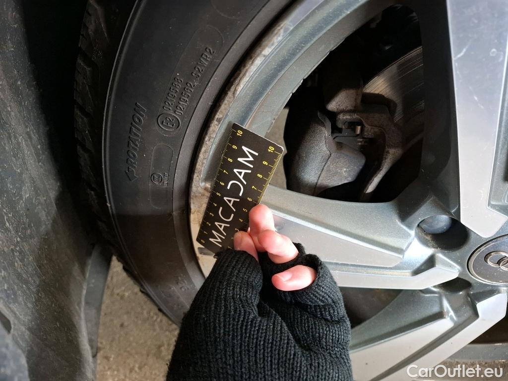  Audi  Q2  30 TDI Design 1.6 TDI 115CV BVA7 E6dT #10