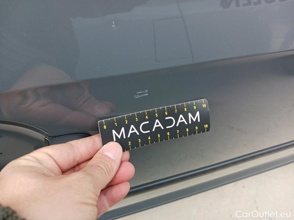  Volkswagen  Caddy VOLKSWAGEN  / 2015 / 4P / furgón derivado de turismo Profesional Maxi Furgón 1.4 TGI 81kW BM #34