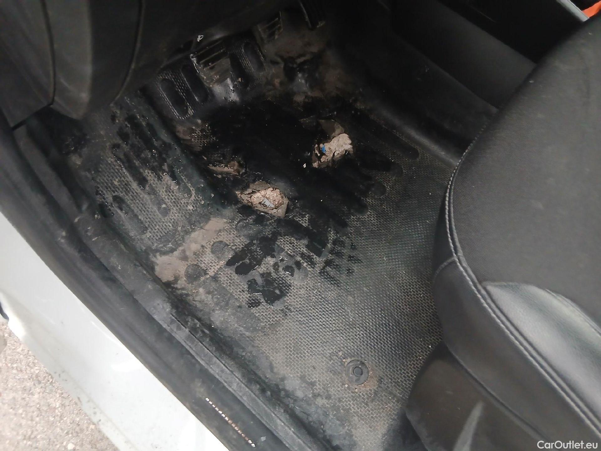  Renault  EXPRESS RENAULT  / 2021 / 4P / furgón derivado de turismo Confort 1.5 Blue dCi 70 kW (95 cv) #5