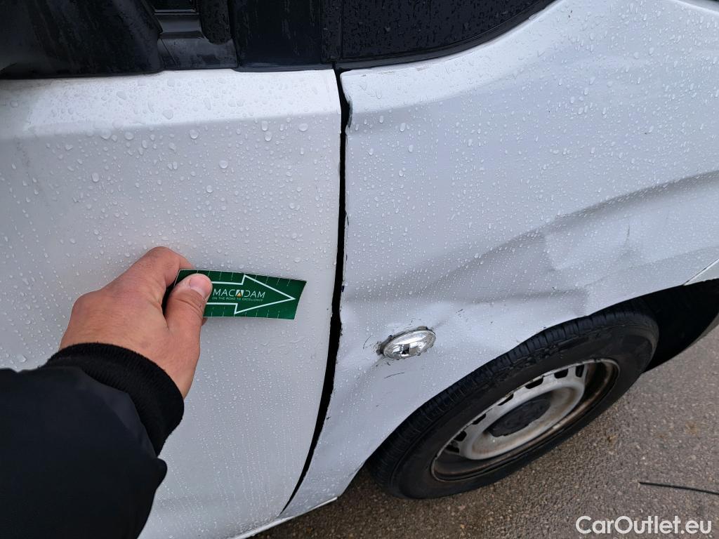  Peugeot  Partner PEUGEOT  / 2018 / 4P / furgón derivado de turismo Premium Standard 600kg BlueHDi 73kW #35