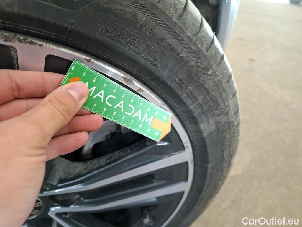  Bmw  Serie 2 BMW Série 2 Gran Coupé / 2019 / 4P / Berline 220D AUTO Business Design #24