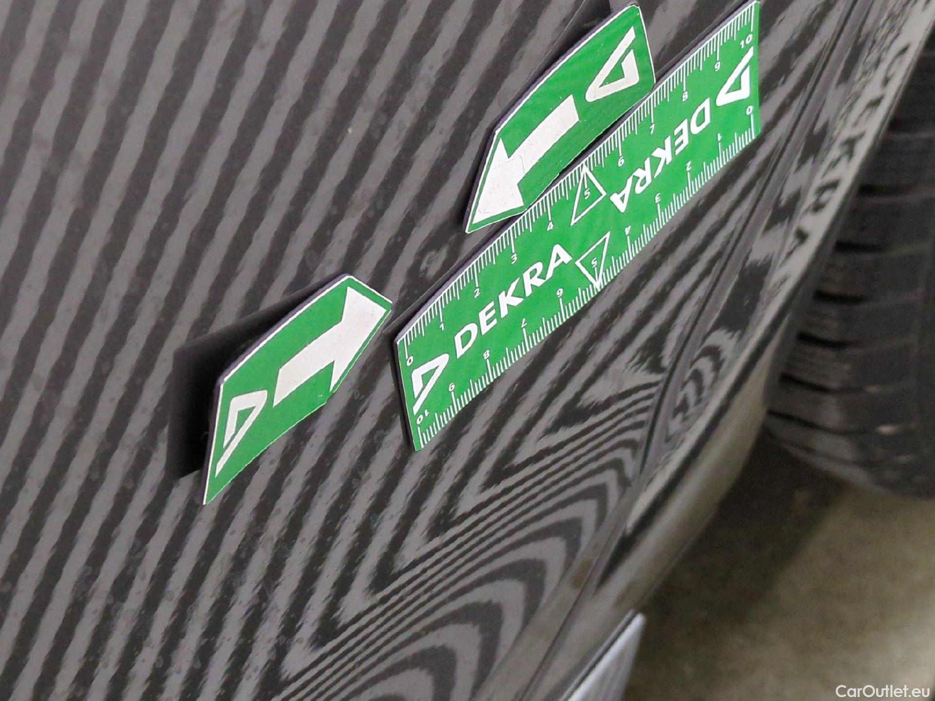  Audi  A4 AUDI  / 2019 / 4P / Berline 30 TDI 136 S tronic Business Line #29