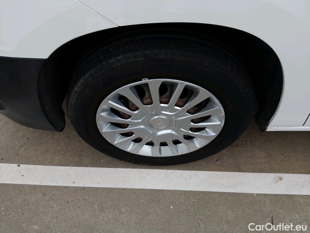  Toyota  Proace TOYOTA  CITY COMBI 1.5D 75kW (100CV) GX L1 (AC) #24