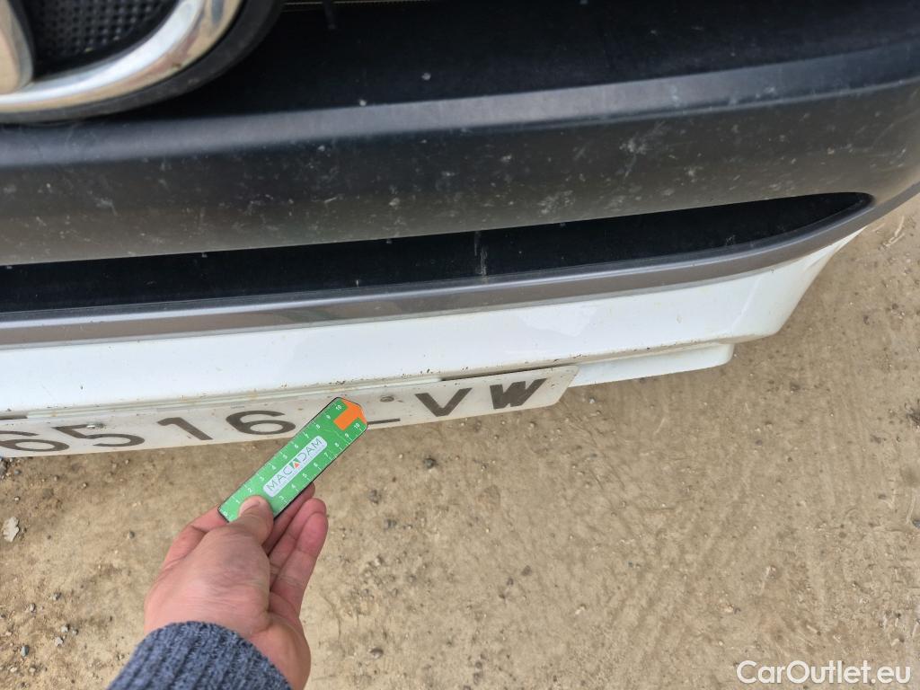  Toyota  Hilux TOYOTA  / 2020 / 4P / pickup 2.4 D-4D Cabina Doble GX #15