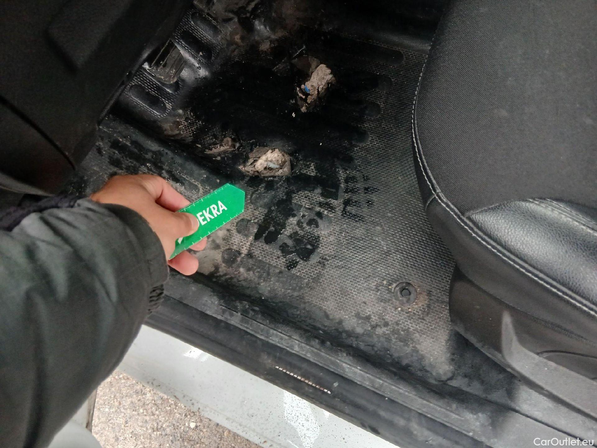  Renault  EXPRESS RENAULT  / 2021 / 4P / furgón derivado de turismo Confort 1.5 Blue dCi 70 kW (95 cv) #6