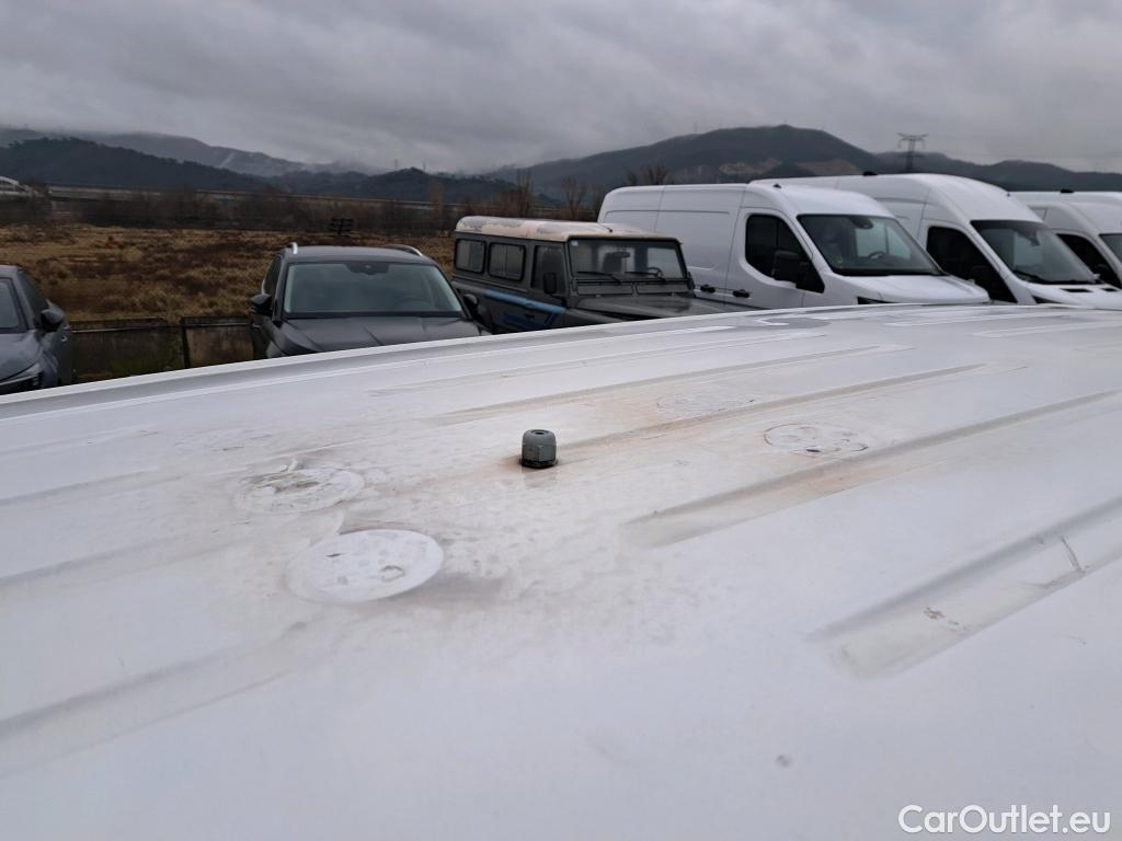  Peugeot  Partner PEUGEOT  / 2018 / 4P / furgón derivado de turismo Premium Standard 600kg BlueHDi 73kW #73