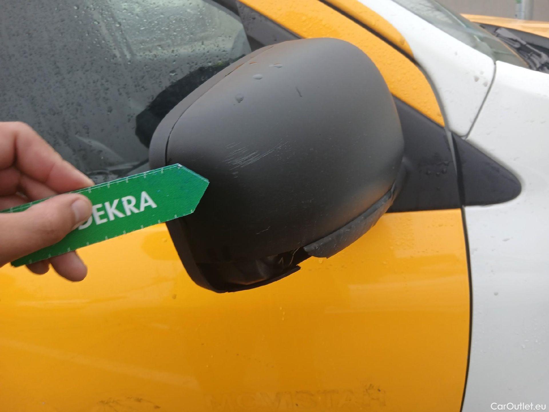  Renault  EXPRESS RENAULT  / 2021 / 4P / furgón derivado de turismo Confort 1.5 Blue dCi 70 kW (95 cv) #37