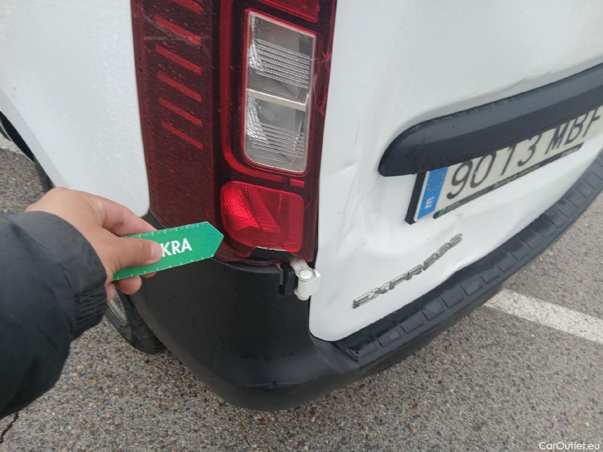  Renault  EXPRESS RENAULT  / 2021 / 4P / furgón derivado de turismo Confort 1.5 Blue dCi 70 kW (95 cv) #22