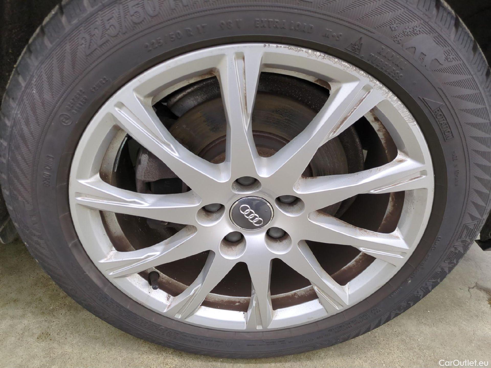  Audi  A4 AUDI  / 2019 / 4P / Berline 30 TDI 136 S tronic Business Line #15