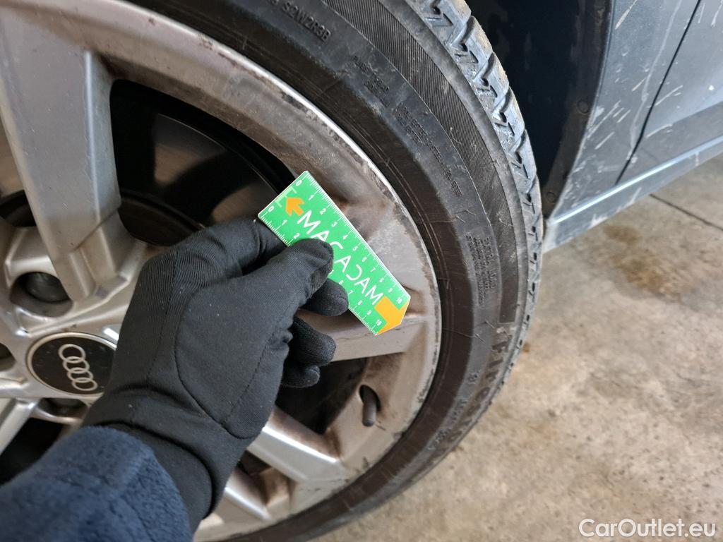  Audi  A3 AUDI  Sportback / 2020 / 5P / Berline 40 TFSI e 204 S Tronic Business Line #3