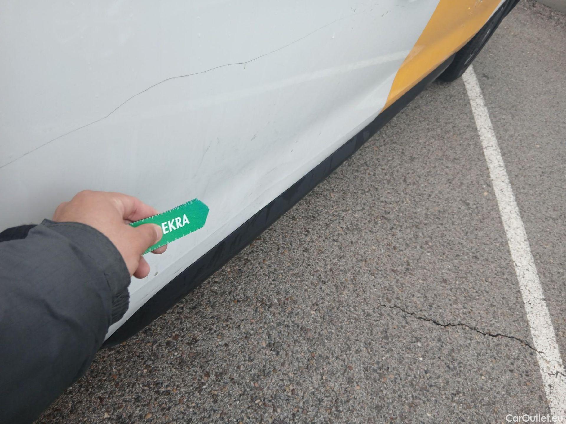  Renault  EXPRESS RENAULT  / 2021 / 4P / furgón derivado de turismo Confort 1.5 Blue dCi 70 kW (95 cv) #30