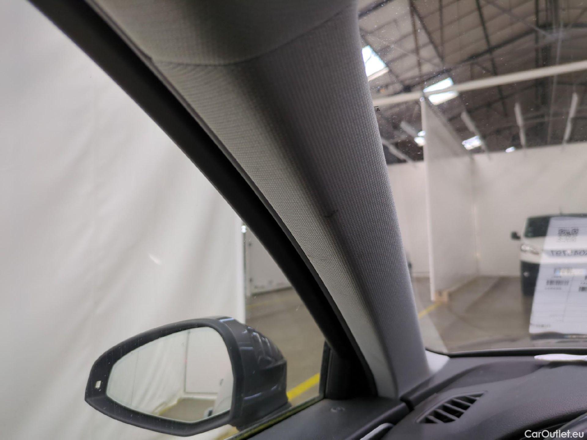  Audi  A4 AUDI  / 2019 / 4P / Berline 30 TDI 136 S tronic Business Line #2