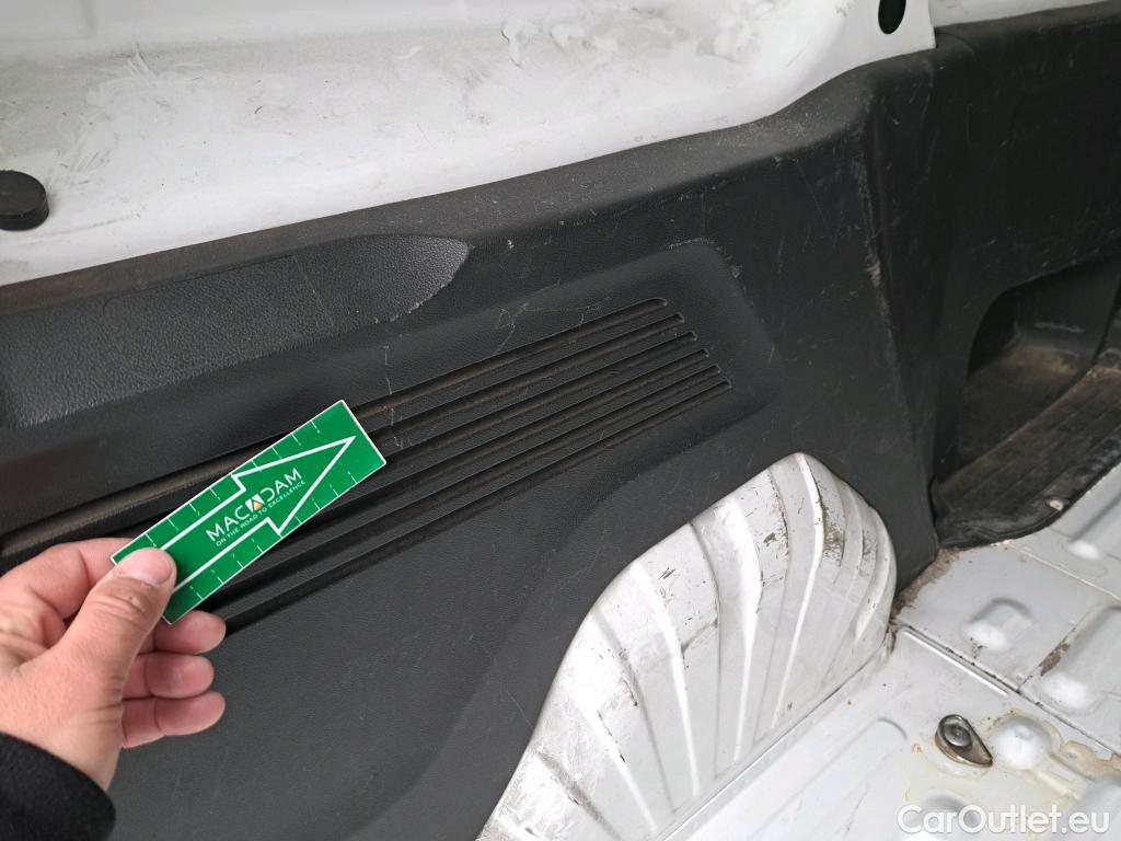  Peugeot  Partner PEUGEOT  / 2018 / 4P / furgón derivado de turismo Premium Standard 600kg BlueHDi 73kW #43