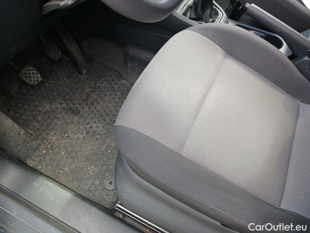  Volkswagen  Caddy VOLKSWAGEN  / 2015 / 4P / furgón derivado de turismo Profesional Maxi Furgón 1.4 TGI 81kW BM #12