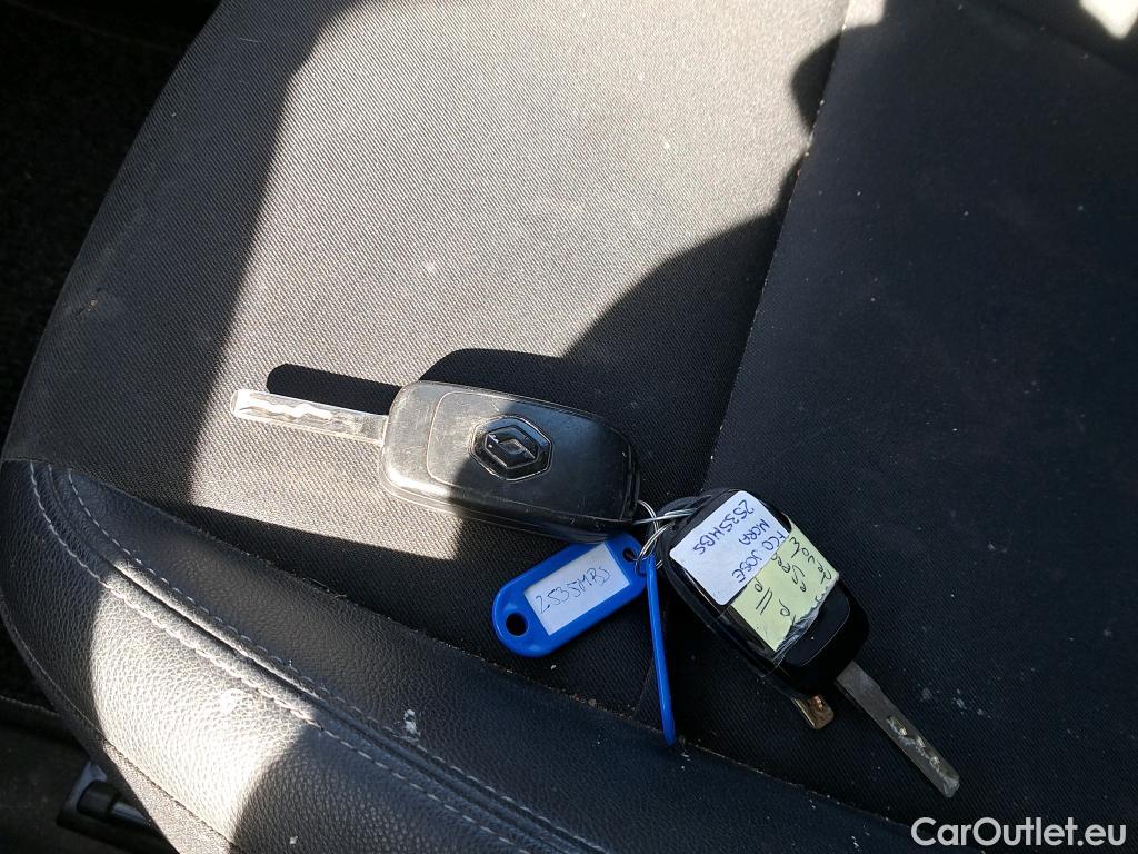  Renault  Kangoo RENAULT  Furgón/2021/4P/furgón derivado de turismo L1 1.5 Blue dCi 70kW (95CV) #24