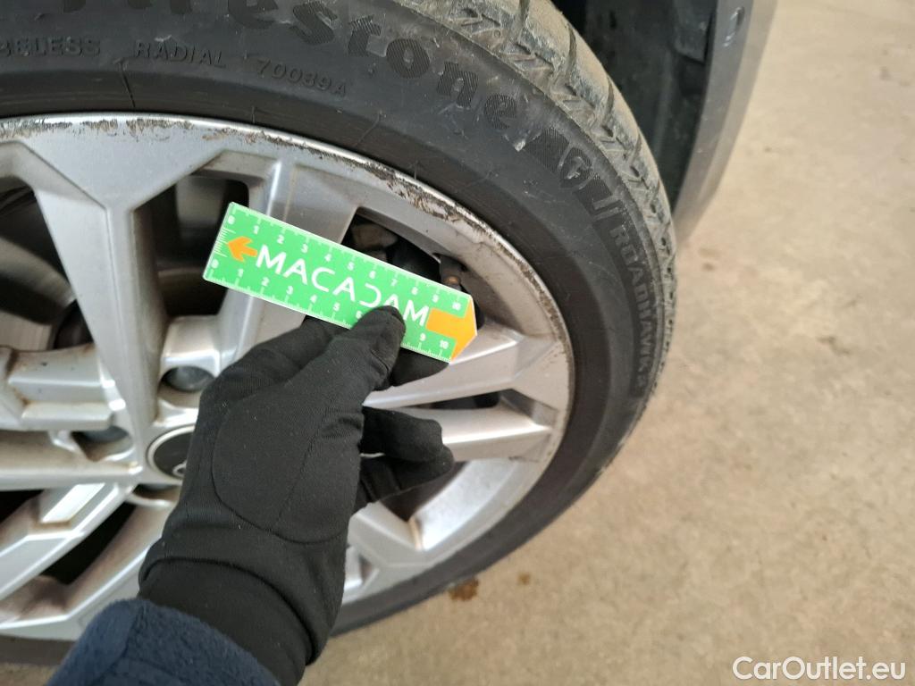  Audi  A3 AUDI  Sportback / 2020 / 5P / Berline 40 TFSI e 204 S Tronic Business Line #10