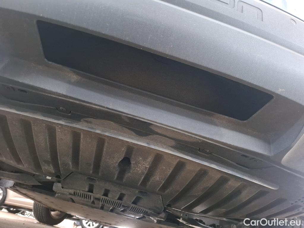  Audi  Q4 E-Tron  40 e-tron Executive 82kWh BVA #9