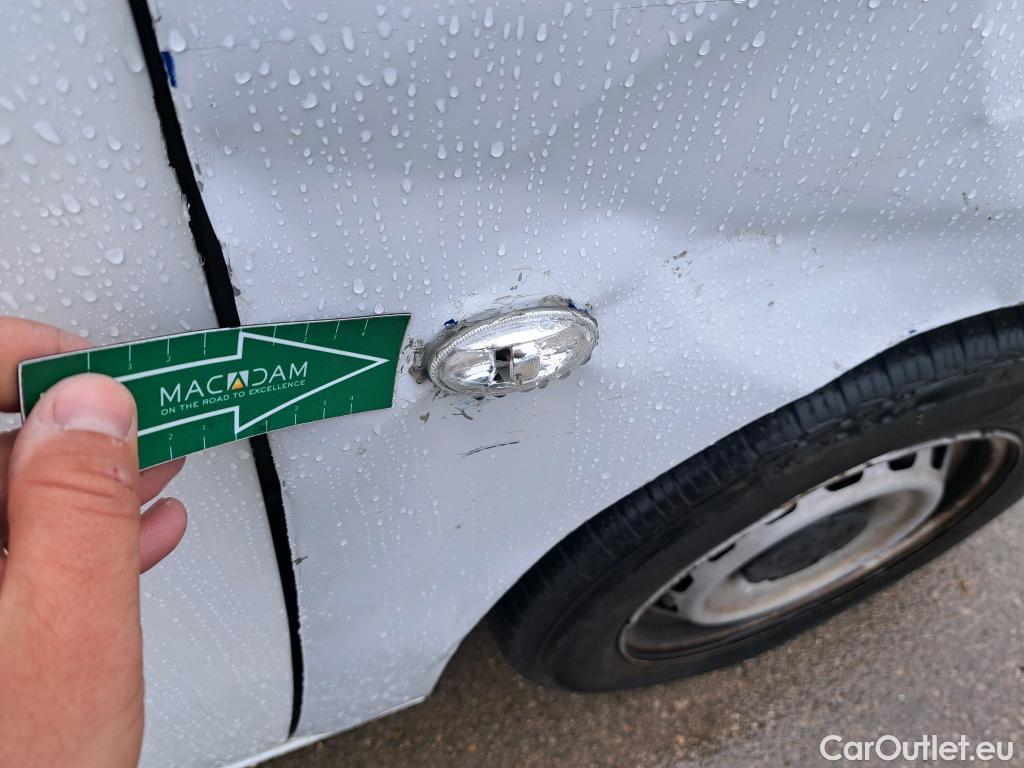  Peugeot  Partner PEUGEOT  / 2018 / 4P / furgón derivado de turismo Premium Standard 600kg BlueHDi 73kW #64