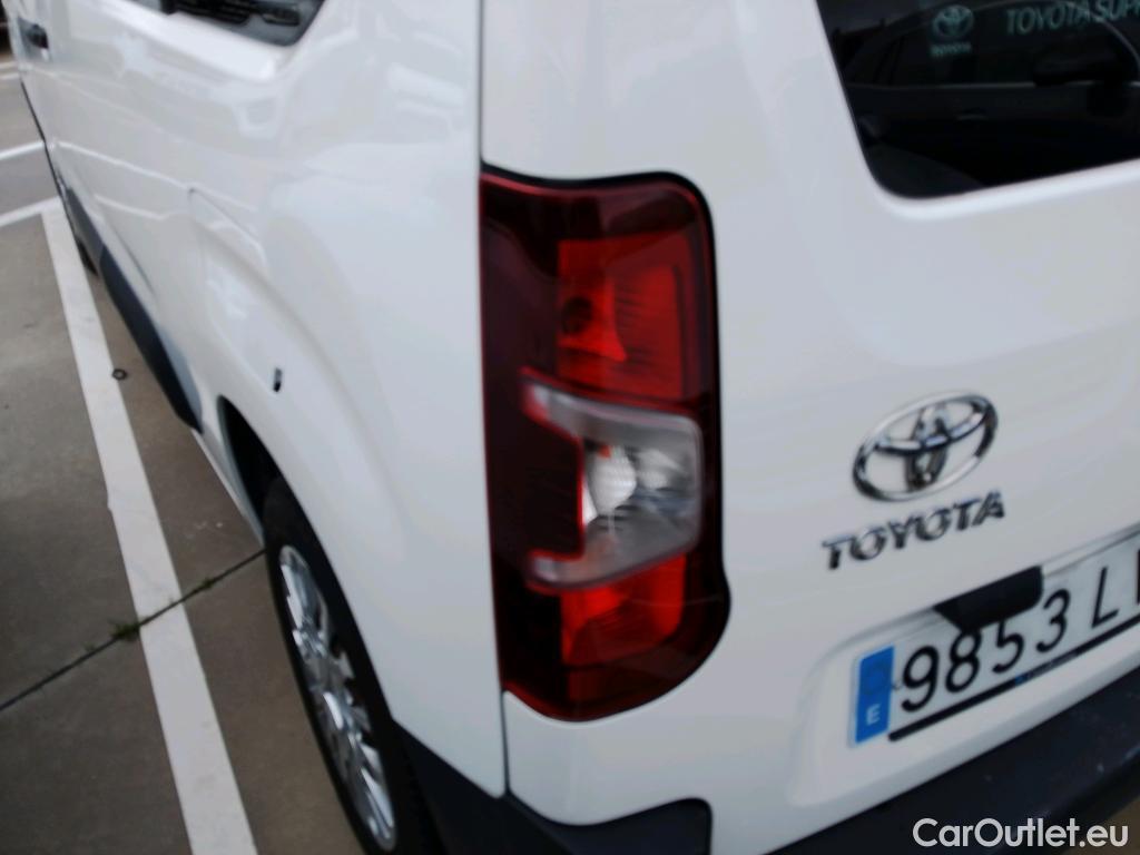  Toyota  Proace TOYOTA  CITY COMBI 1.5D 75kW (100CV) GX L1 (AC) #7