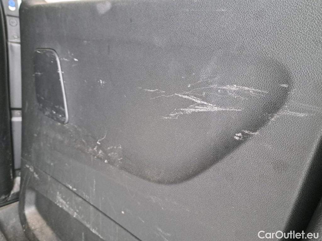  Peugeot  Partner PEUGEOT  / 2018 / 4P / furgón derivado de turismo Premium Standard 600kg BlueHDi 73kW #52