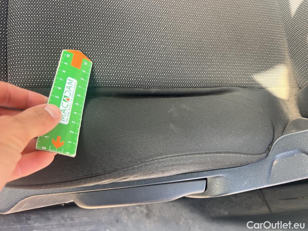  Toyota  Proace TOYOTA  CITY COMBI 1.5D 75kW (100CV) GX L1 #27