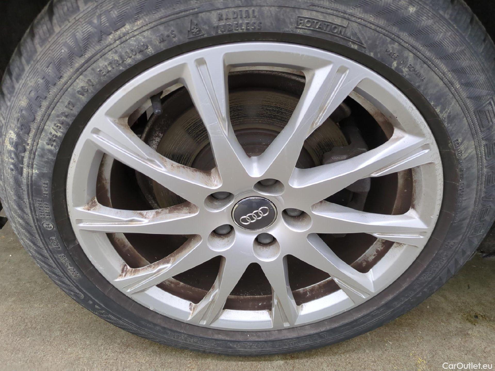  Audi  A4 AUDI  / 2019 / 4P / Berline 30 TDI 136 S tronic Business Line #19