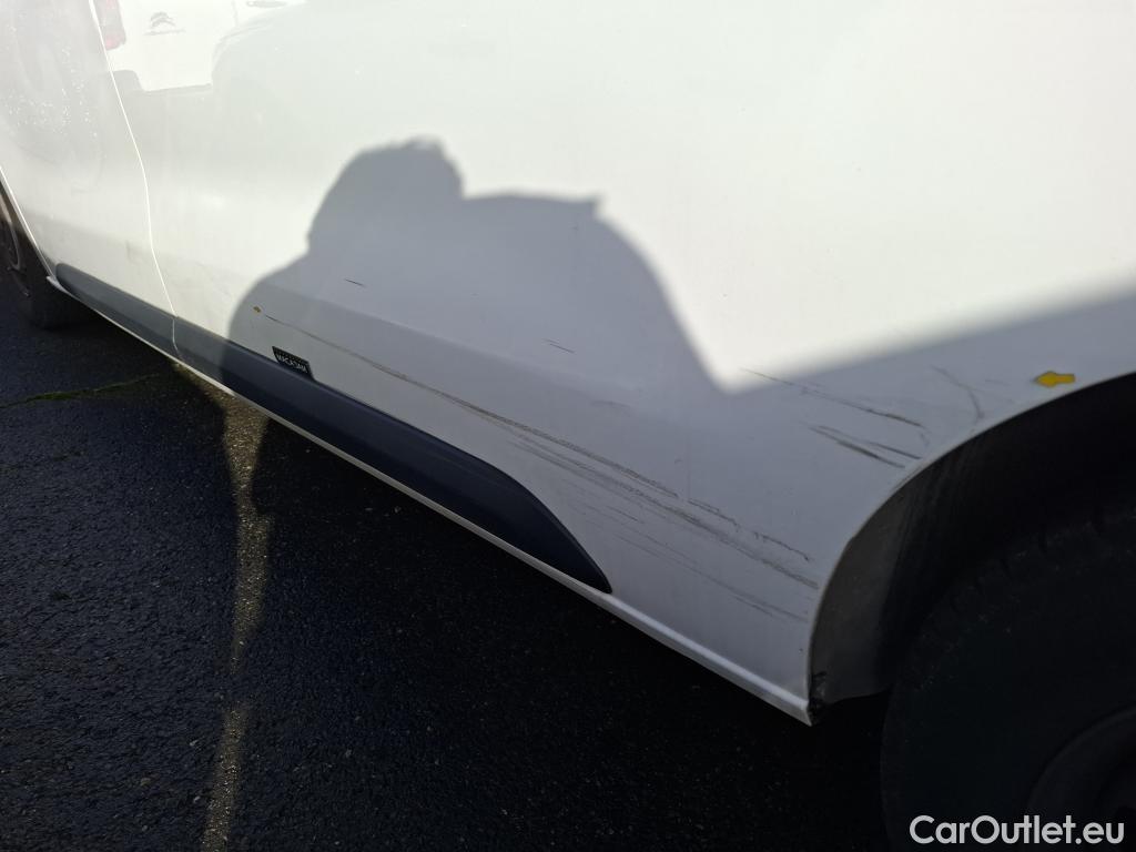  Citroen  Jumpy CITROEN  4p Combi Taille XL BlueHDi 120 S&S BVM6 Confort #7