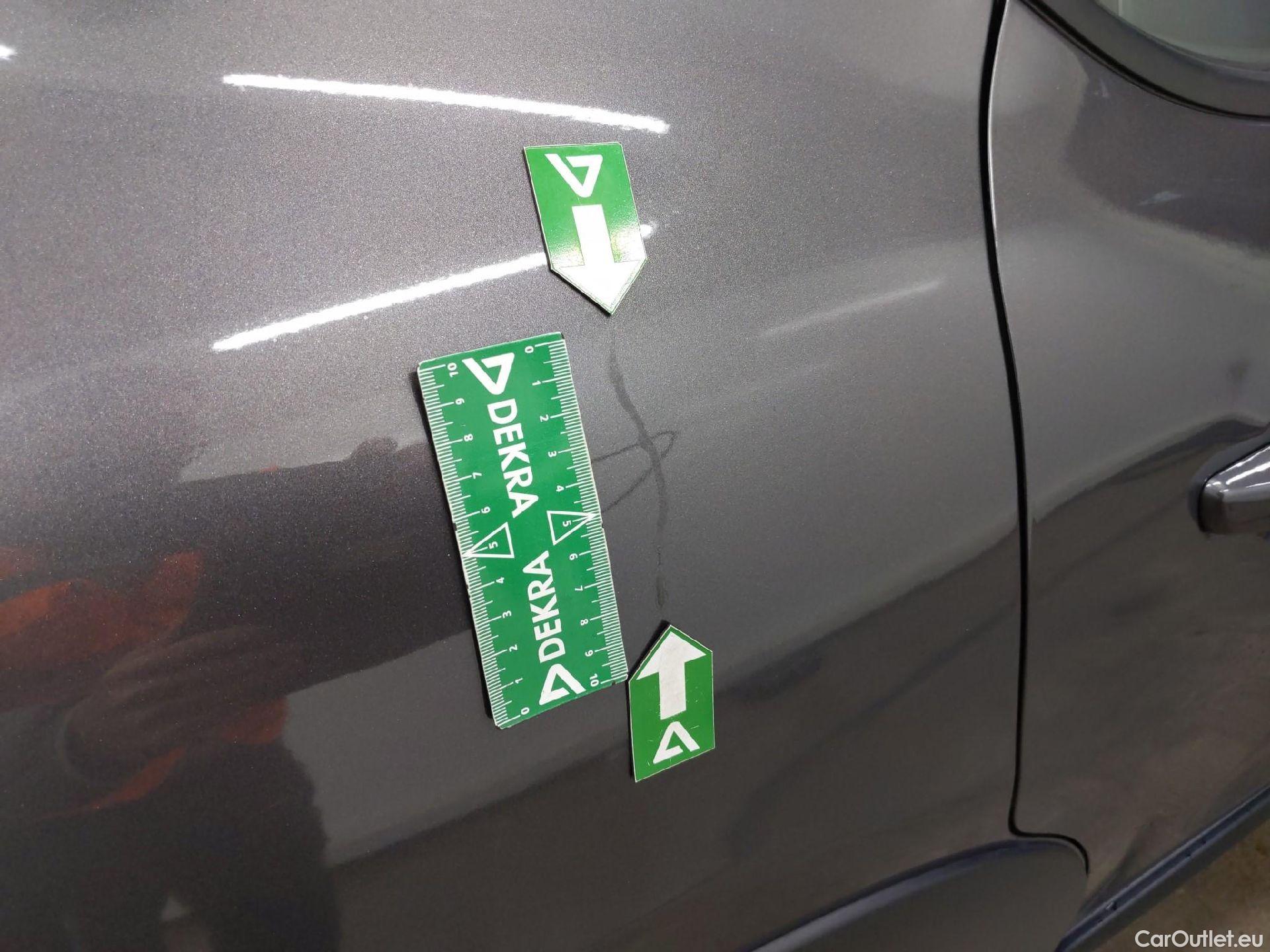  Citroen  C3  Feel Business 1.5 BlueHDI 100CV BVM6 E6dT #7