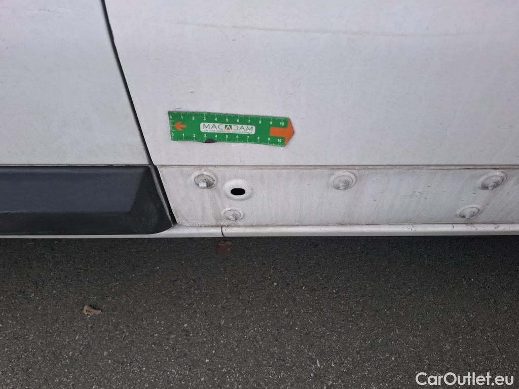  Citroen  Jumpy CITROEN  4p Combi Taille XL BlueHDi 120 S&S BVM6 Confort #37