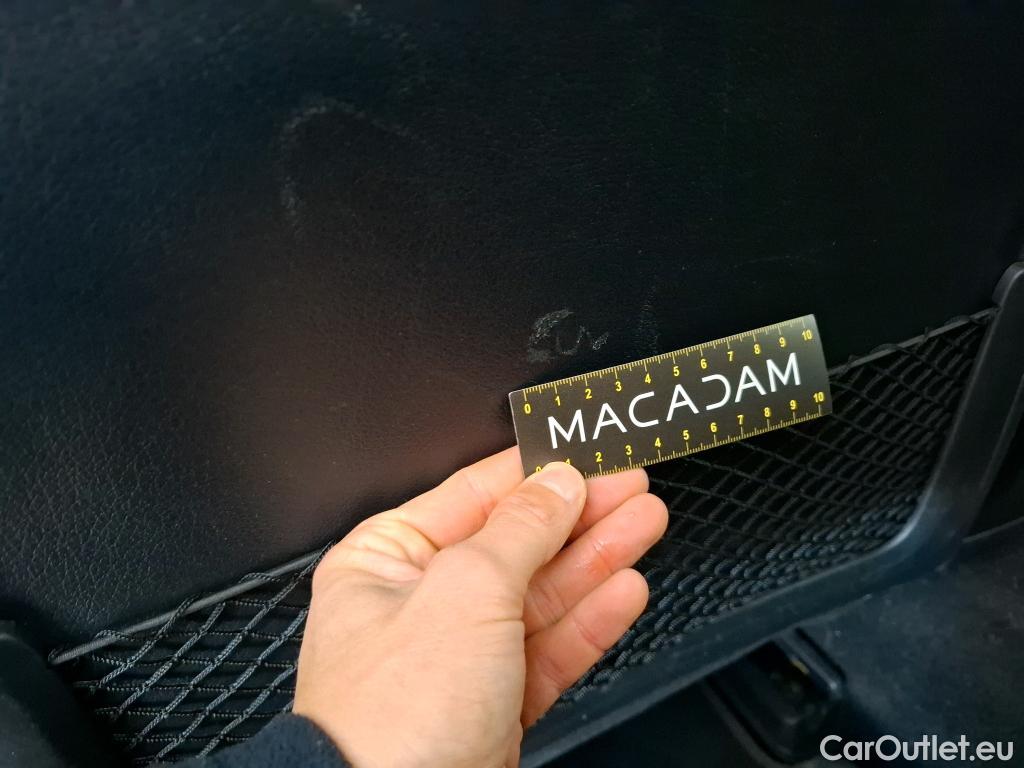  Mercedes  A-Klasse MERCEDES-BENZ Classe A Compact / 2018 / 5P / Berline A 200 d Business Line 8G-DCT #14