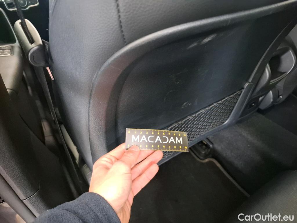  Mercedes  A-Klasse MERCEDES-BENZ Classe A Compact / 2018 / 5P / Berline A 200 d Business Line 8G-DCT #13