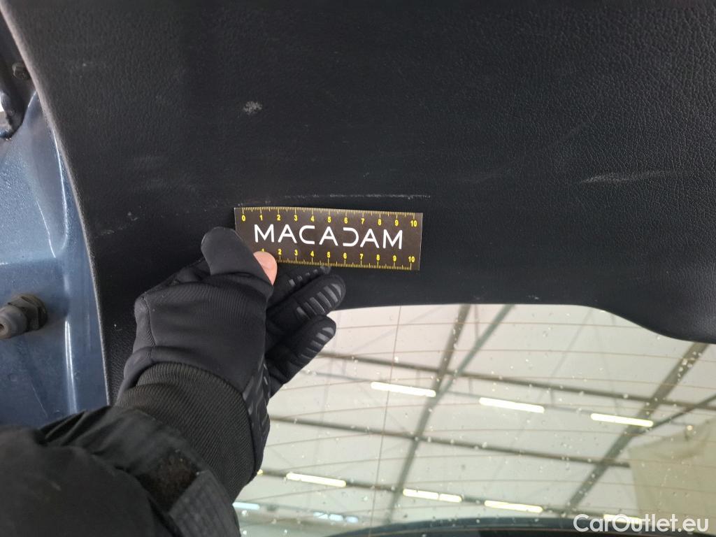  Mercedes  GLA MERCEDES-BENZ  / 2020 / 5P / SUV 1.3  250 e AMG LINE DCT #27