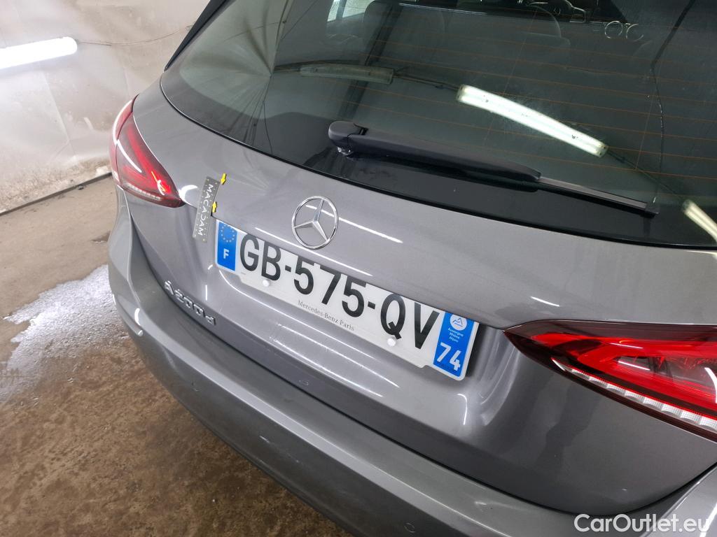  Mercedes  A-Klasse MERCEDES-BENZ Classe A Compact / 2018 / 5P / Berline A 200 d Business Line 8G-DCT #27