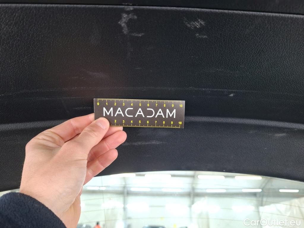  Mercedes  A-Klasse MERCEDES-BENZ Classe A Compact / 2018 / 5P / Berline A 200 d Business Line 8G-DCT #25