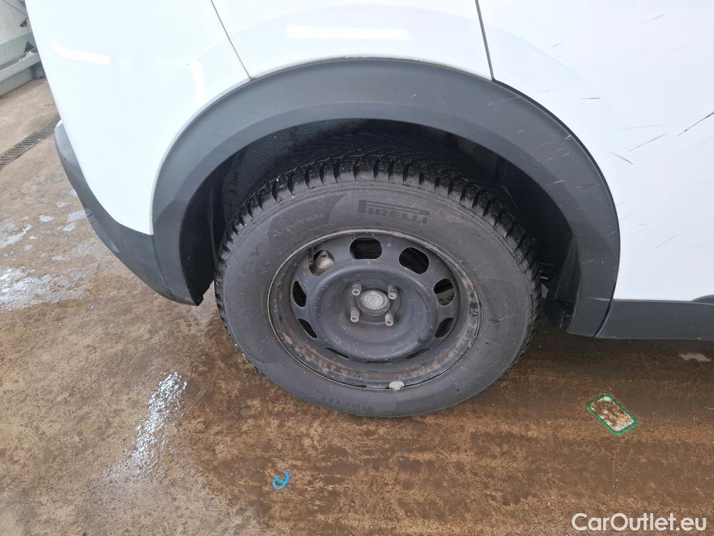  Peugeot  2008  Active Business 1.2 PureTech 100CV BVM6 E6d #13