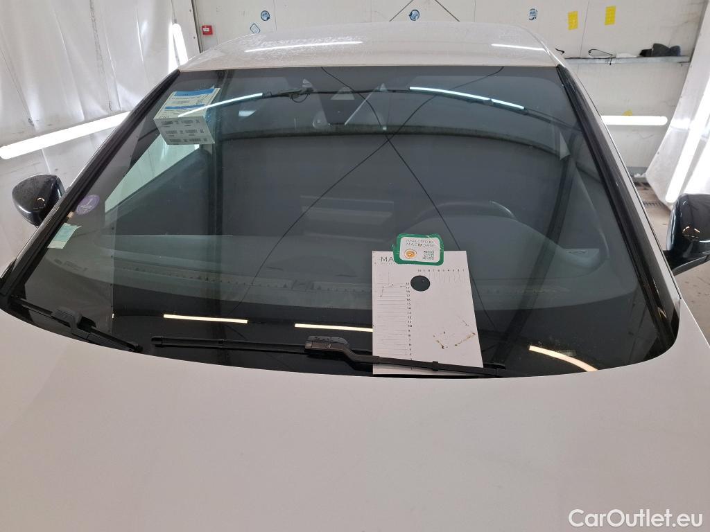  Peugeot  3008  II Active Pack 1.2 PureTech 130CV BVA8 E6d #15