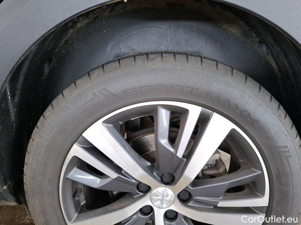  Peugeot  3008  II Allure Pack 1.2 PureTech 130CV BVA8 E6d #4