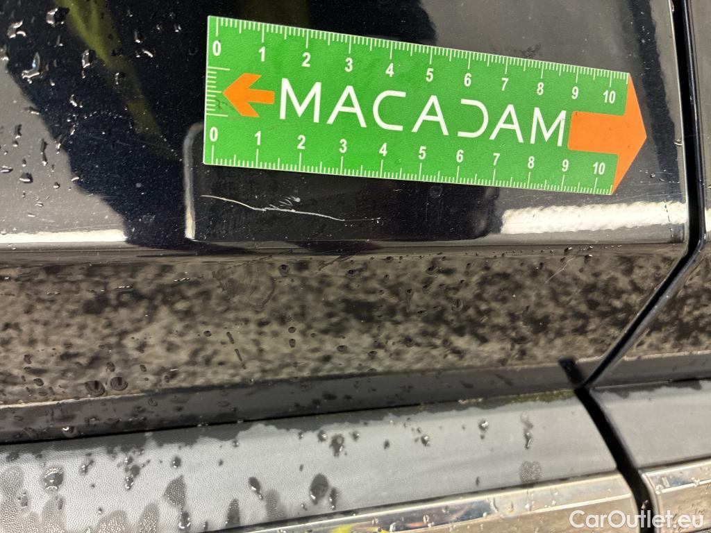  Renault  Arkana RENAULT  / 2021 / 5P / SUV Intens TCe 140 EDC -21B #39