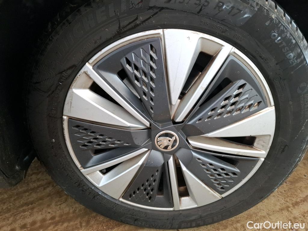  Skoda  Karoq SKODA  / 2017 / 5P / SUV 2.0 TDI 116ch DSG7 Ambition #9