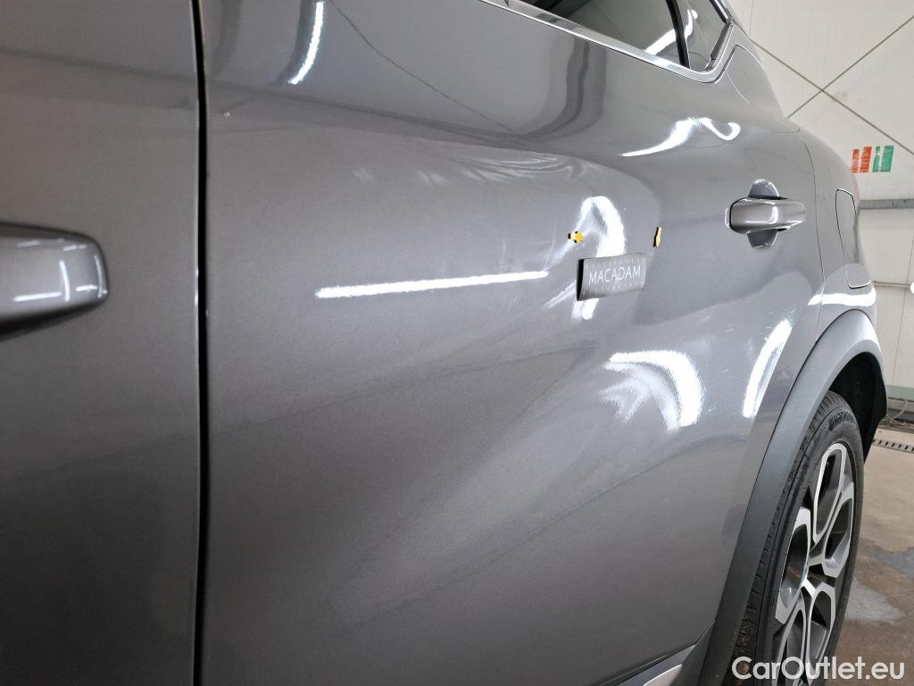  Renault  Captur RENAULT  / 2019 / 5P / SUV Intens E-TECH Plug-in 160 -21 #1