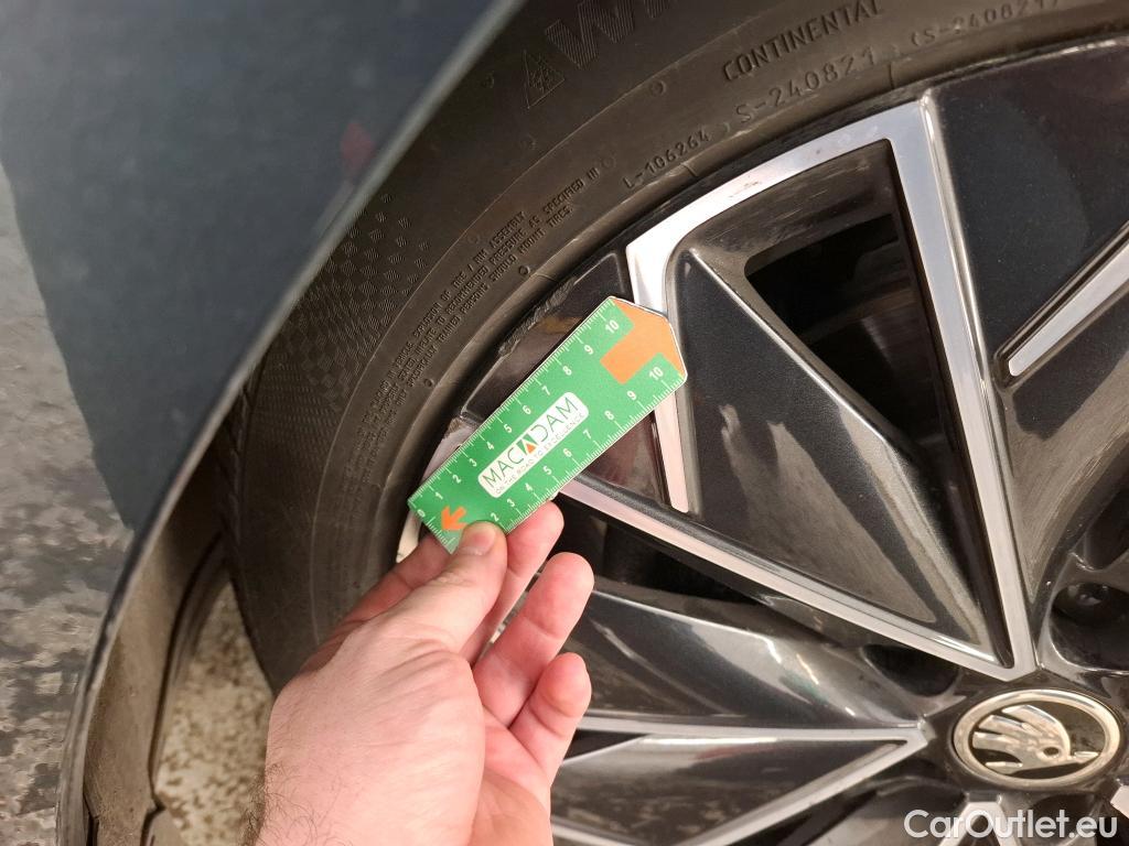  Skoda  Superb  Berline L&K 2.0 TDI 150CV BVA7 E6dT #9