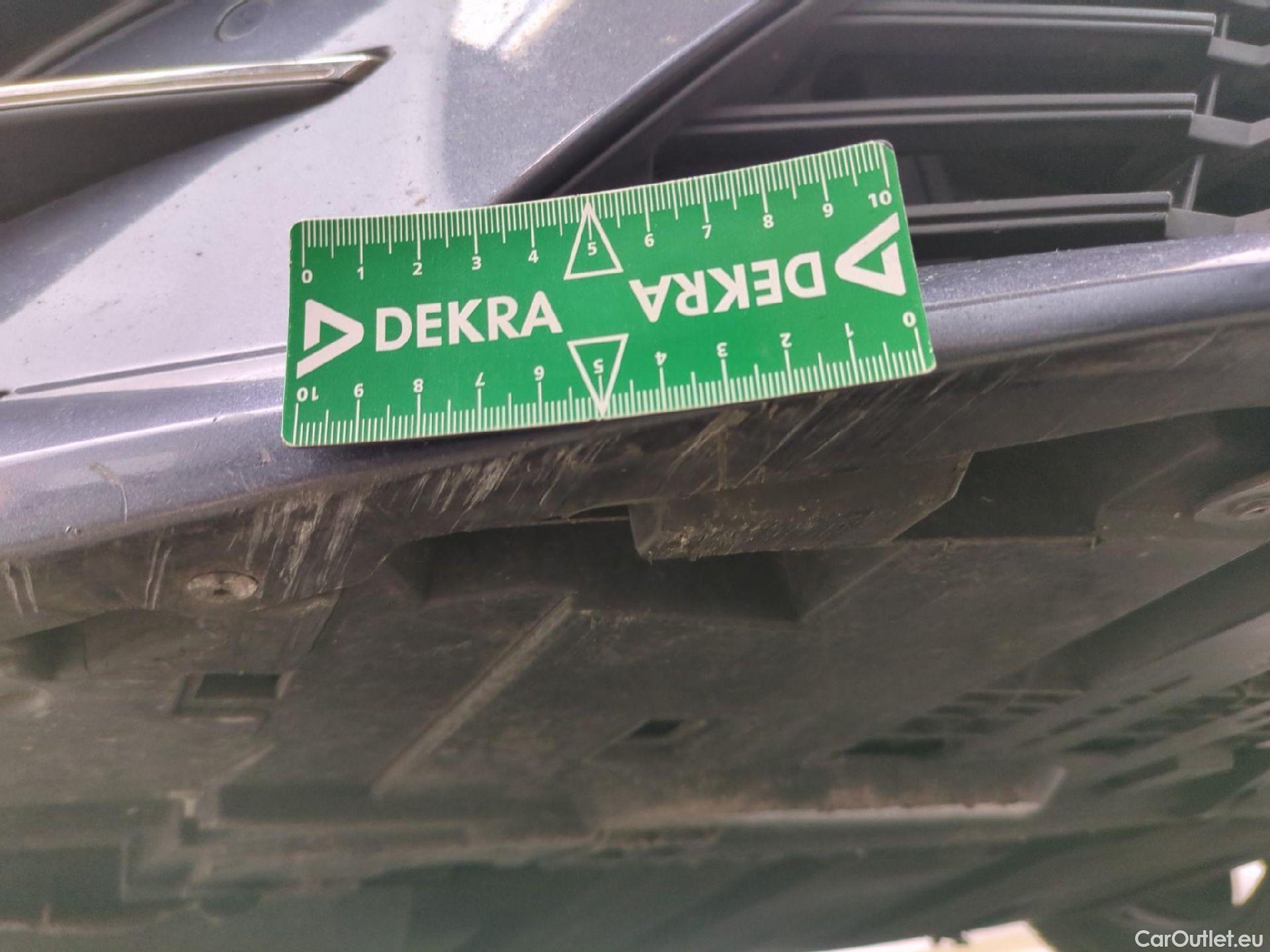  Renault  Megane  IV Estate Business 1.5 dCi 115CV BVA7 E6d #31