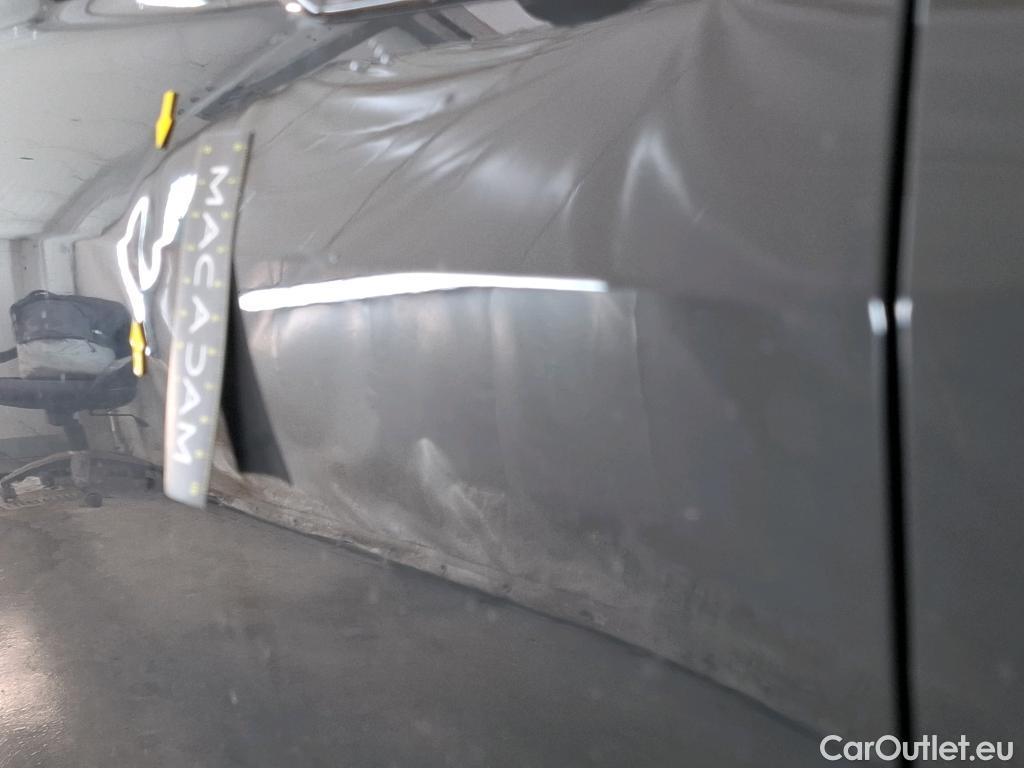  Volkswagen  Tiguan VOLKSWAGEN  / 2020 / 5P / SUV 2.0 TDI 150 DSG7 Elegance #11