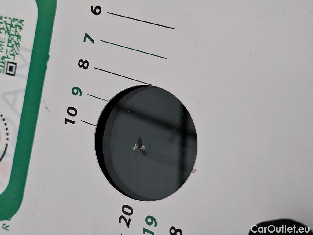  Volkswagen  Tiguan VOLKSWAGEN  / 2020 / 5P / SUV 2.0 TDI 150 DSG7 Elegance #6