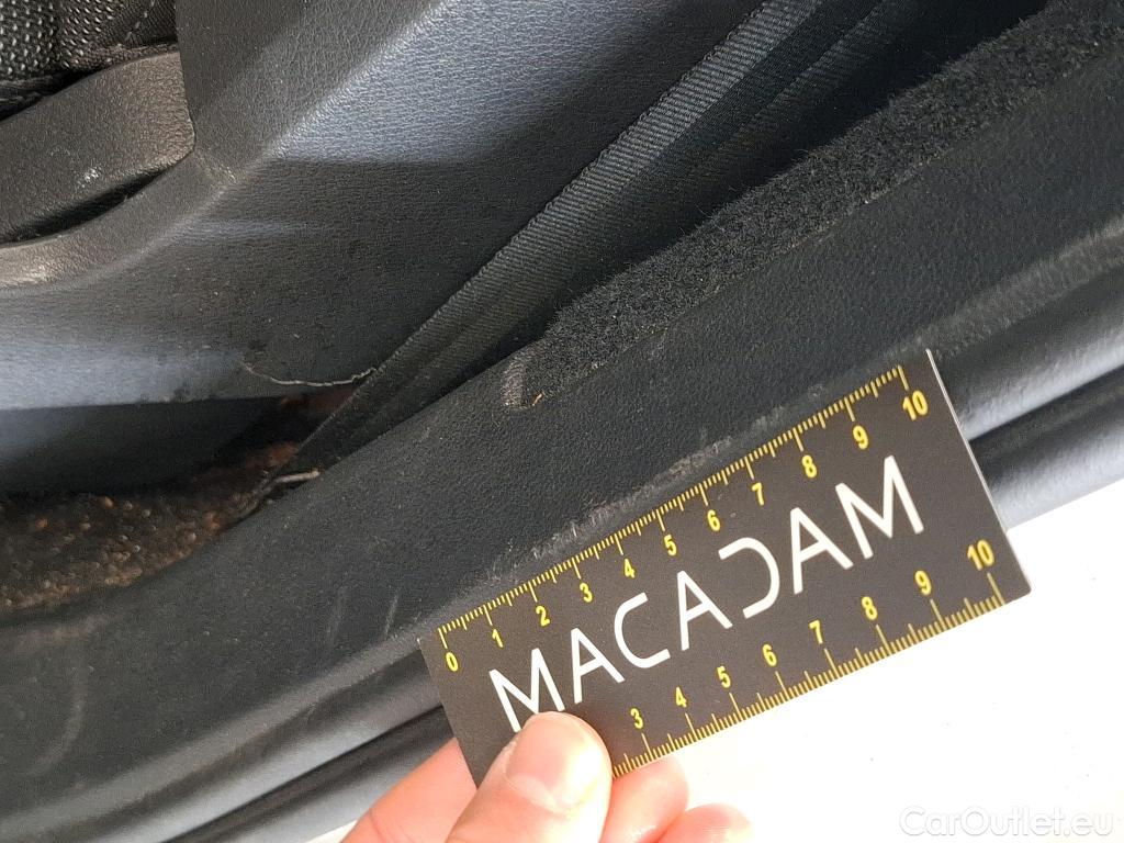  Volkswagen  Touran  United Start-Stop 2.0 TDI 150CV BVA7 E6dT #18