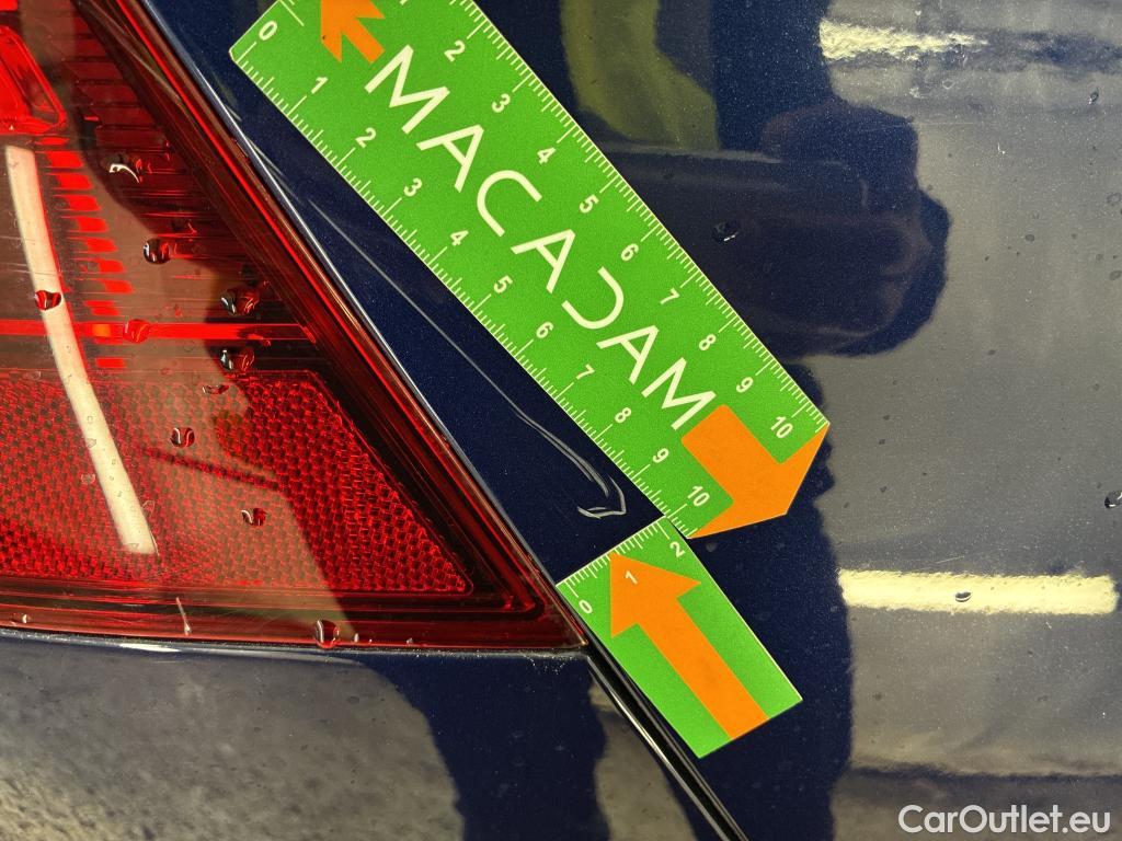  Volkswagen  Golf  VOLKSWAGEN / 2020 / 5P / Berline 1.0 TSI OPF 110 BVM6 Life Busi 1st #38